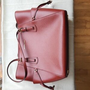 Michael Kors Tote Bag Burgundy